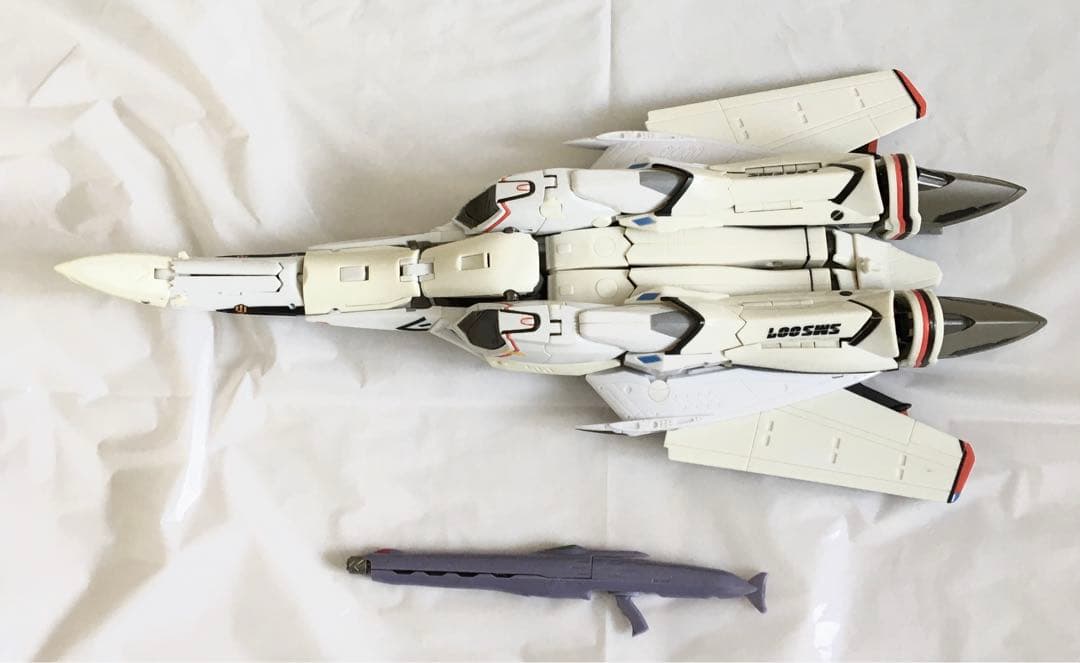 DX超合金マクロスF VF-25Fトルネードメサイアバルキリー(早乙女アルト機)