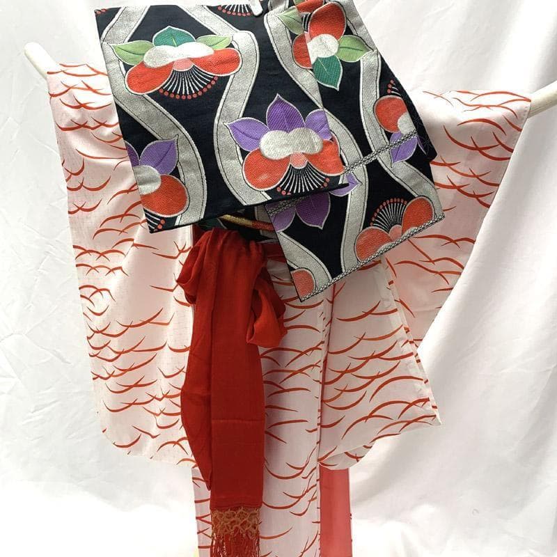 ■411ag104,着物とお小物類■七五三 七歳 女児 着物 芝草 白 ■美品u