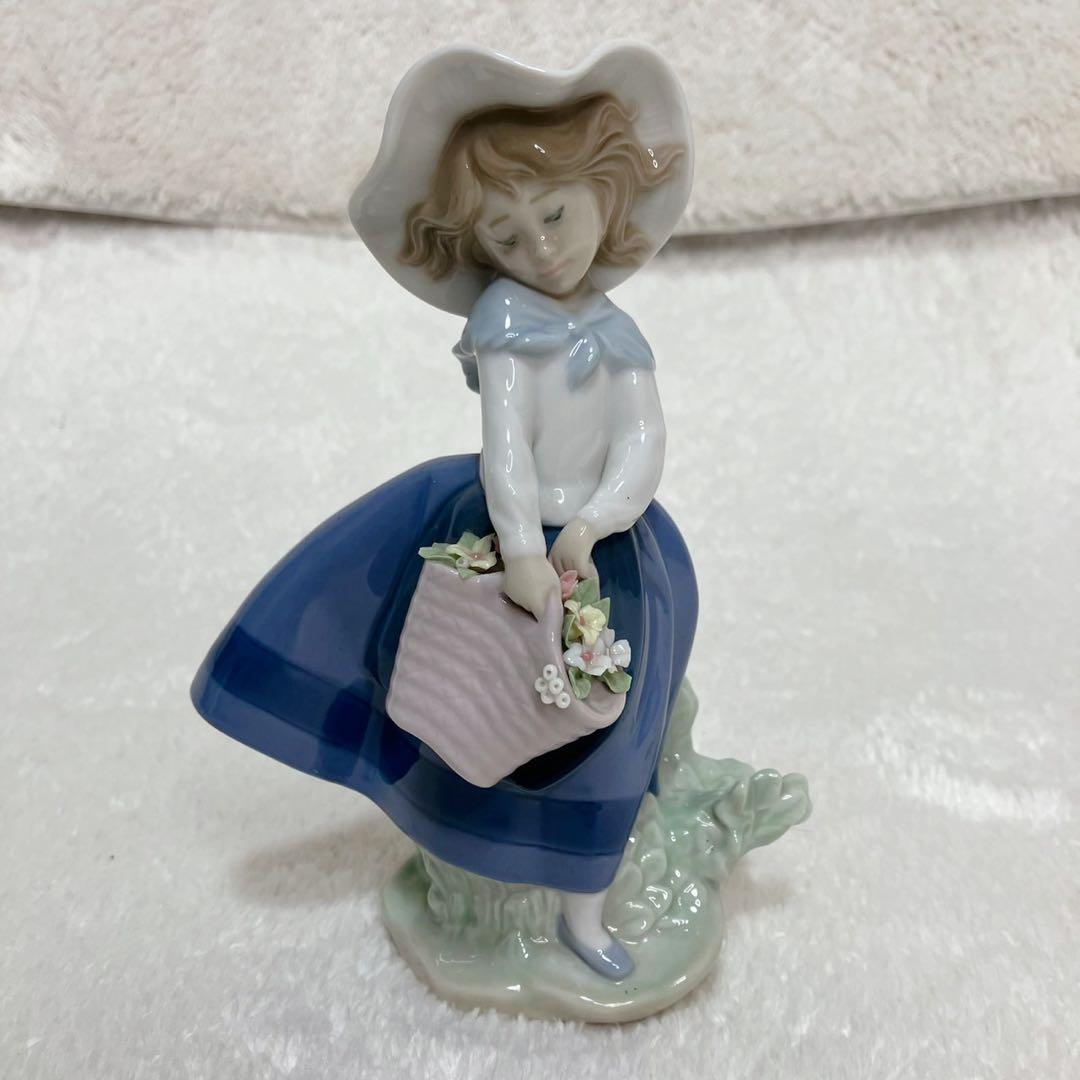 リヤドロ フィギュリン 4体セット 春の花 少女像 - メルカリ