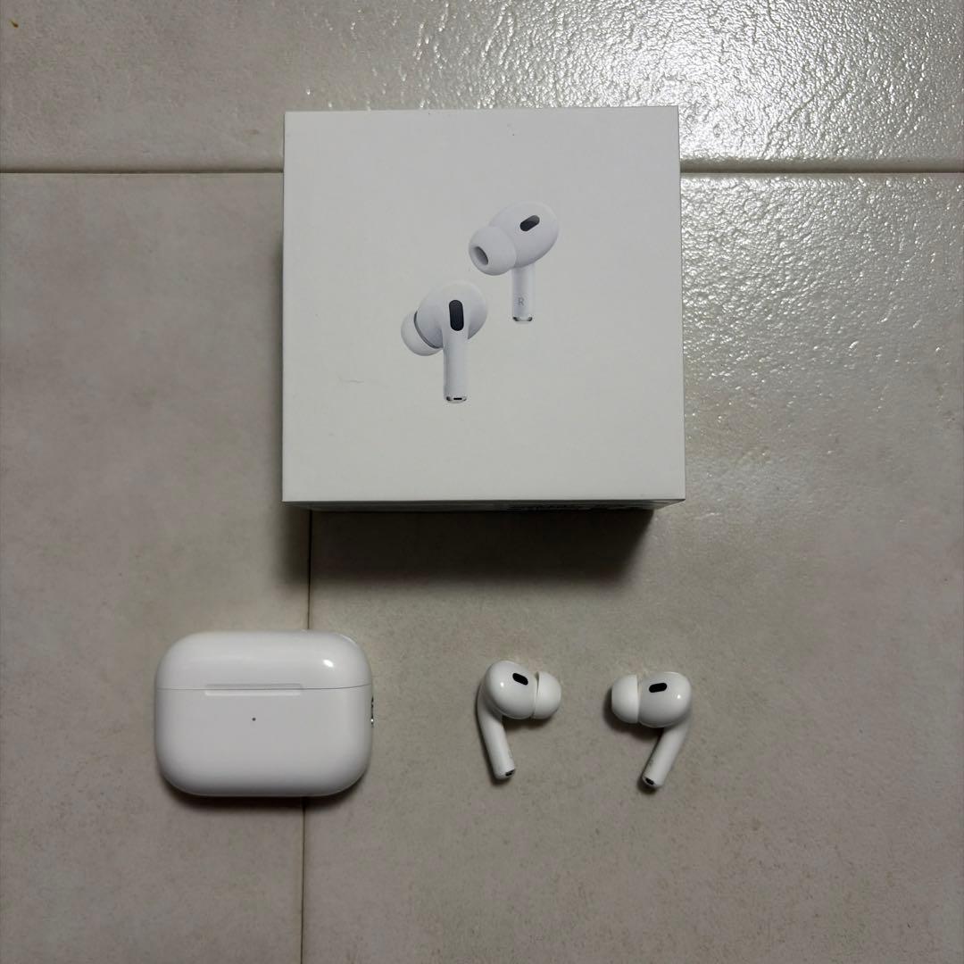 AirPods Pro2 ホワイト 本体 Apple AirPods Pro 2nd Generation – TheRightOne