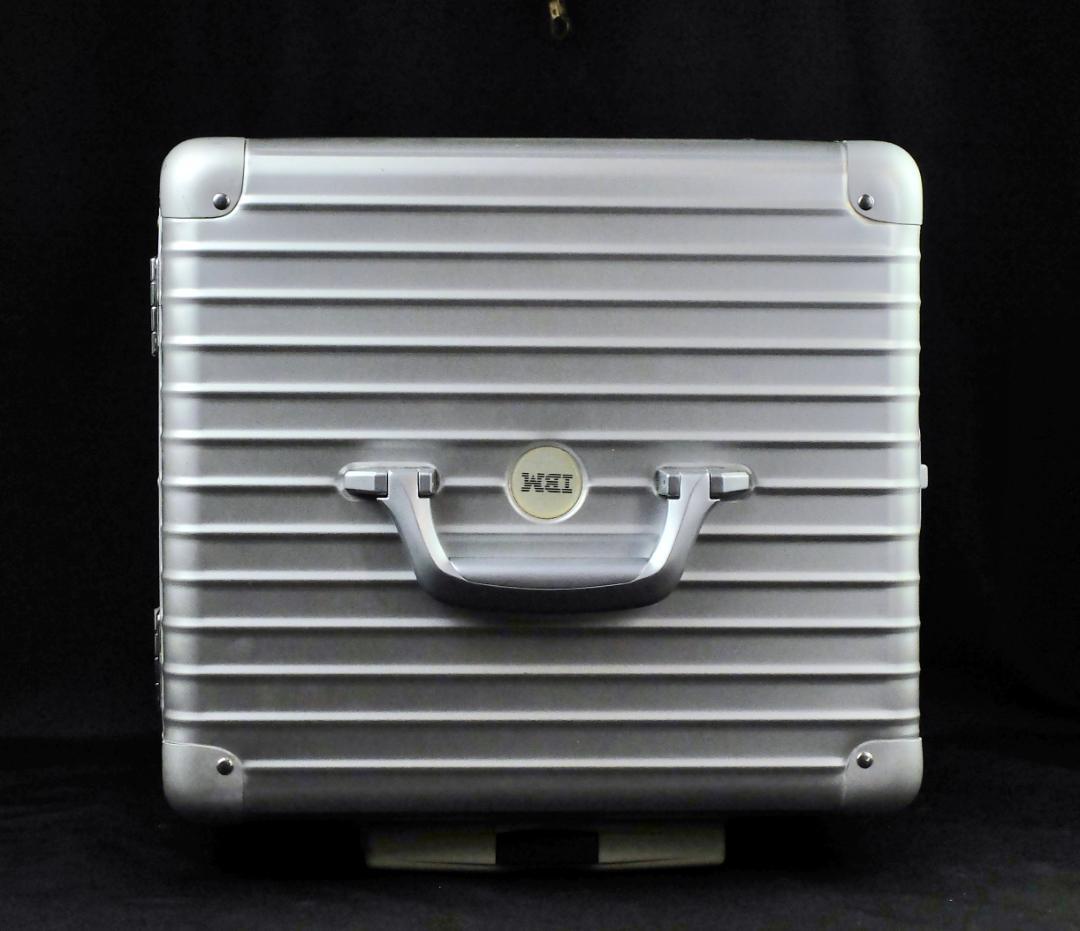 リモワ 965.19 TOPAS『IBM』限定 パイロットトロリー 40L 美品 - メルカリ
