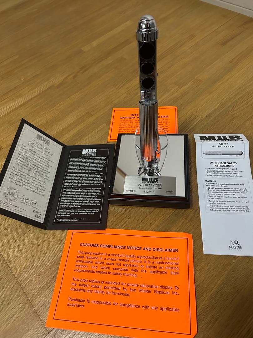 ち*ぶ様 メン・イン・ブラック ニューラライザー - メルカリ