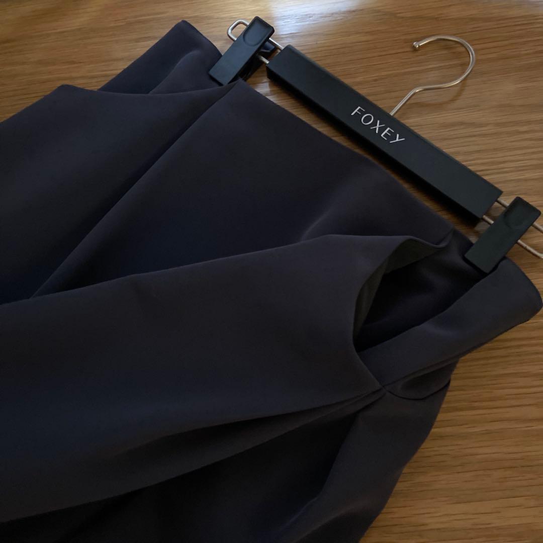 ♡美品♡ FOXEY 希少 42 イリプスフレアー スカート グレー