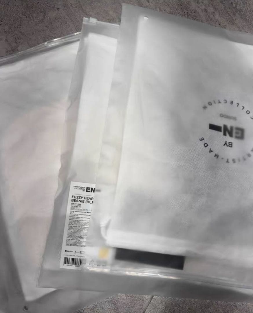 ENHYPEN ソヌ メンバーデザインポップアップ ニット帽 帽子 ホワイト