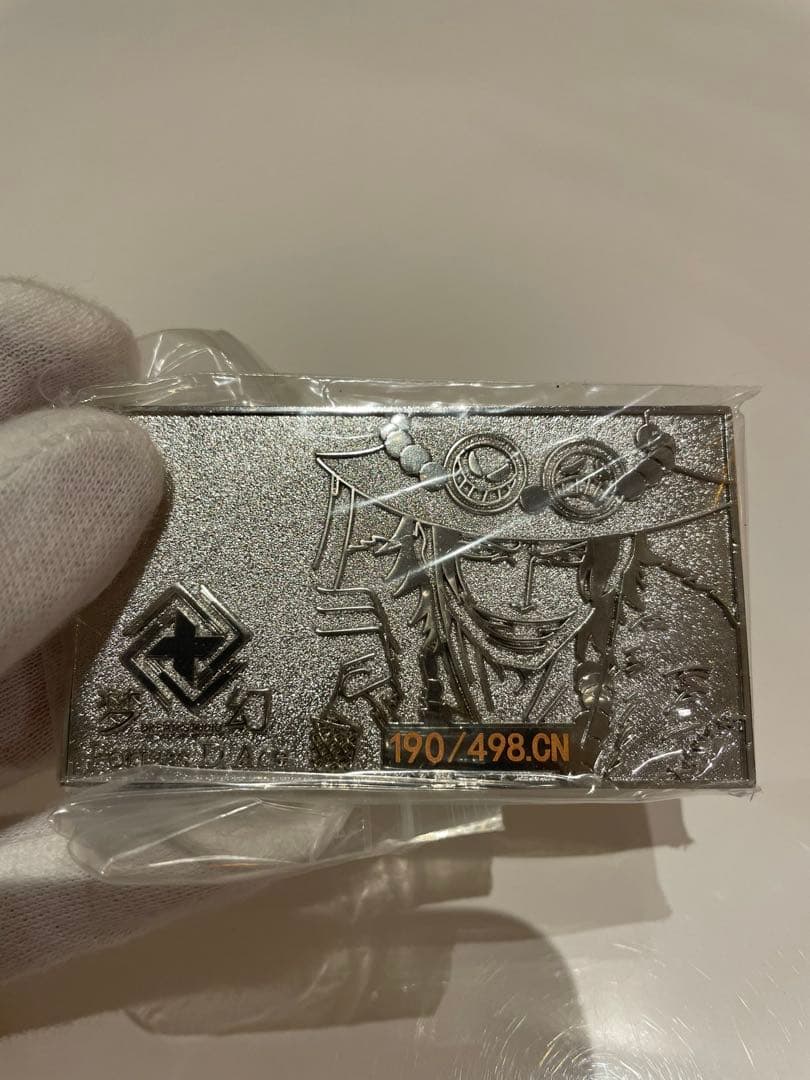 ポートガス・D・エース フィギュア LED付き