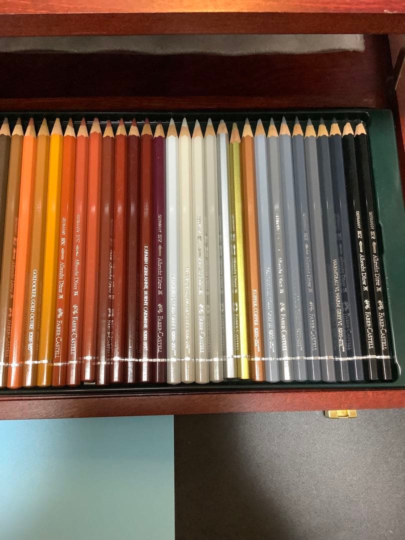 ファーバーカステル　アルブレヒトデューラー　木箱入り　水彩色鉛筆　100色