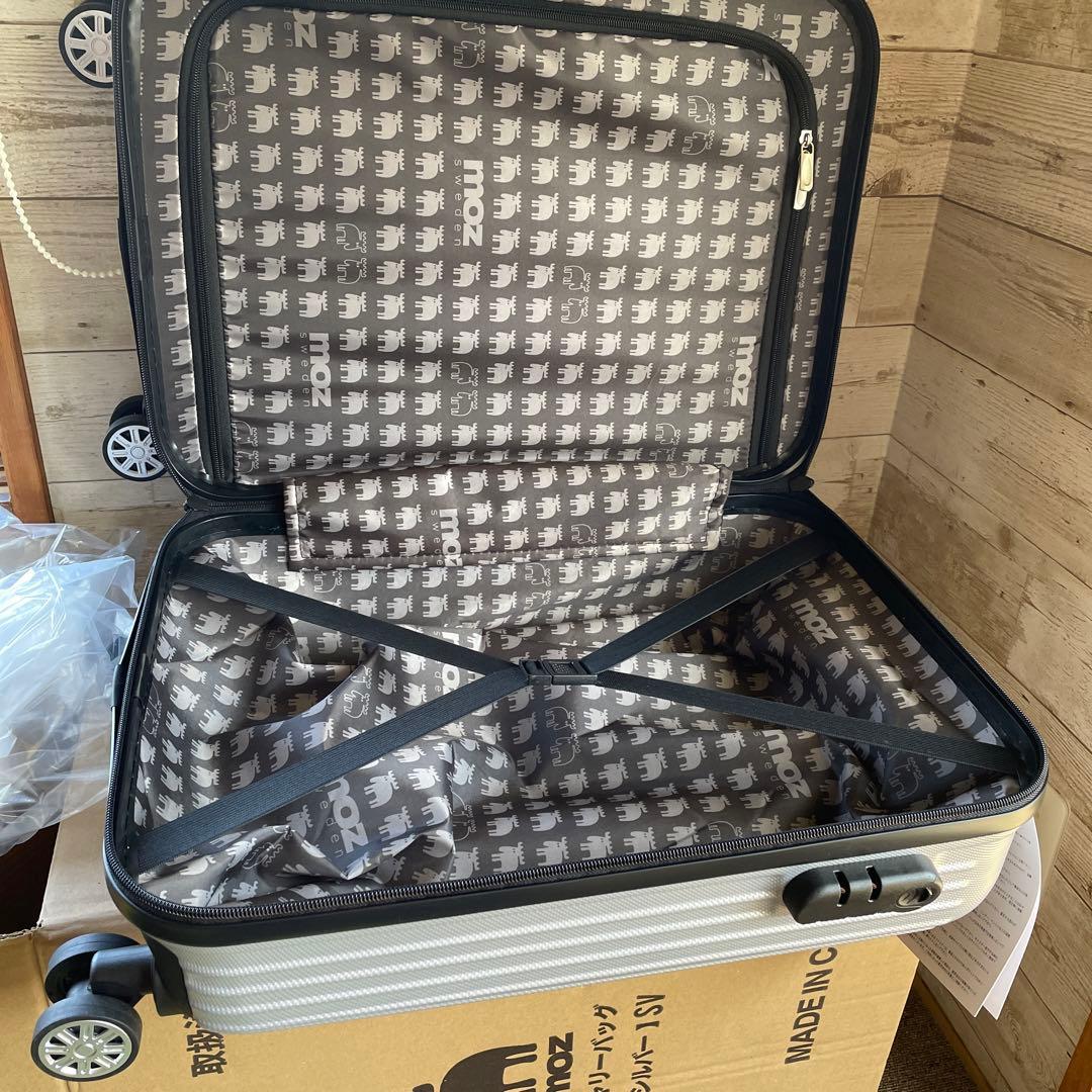 新品未使用 モズ キャリーケース シルバー - メルカリ