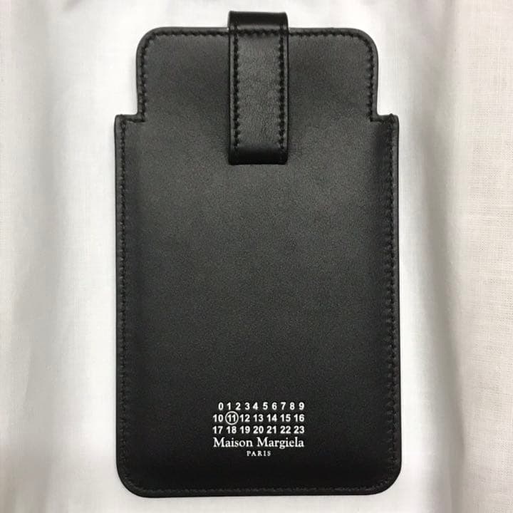 【ゆうと】Maison Margiela ブラック フォン ポーチ