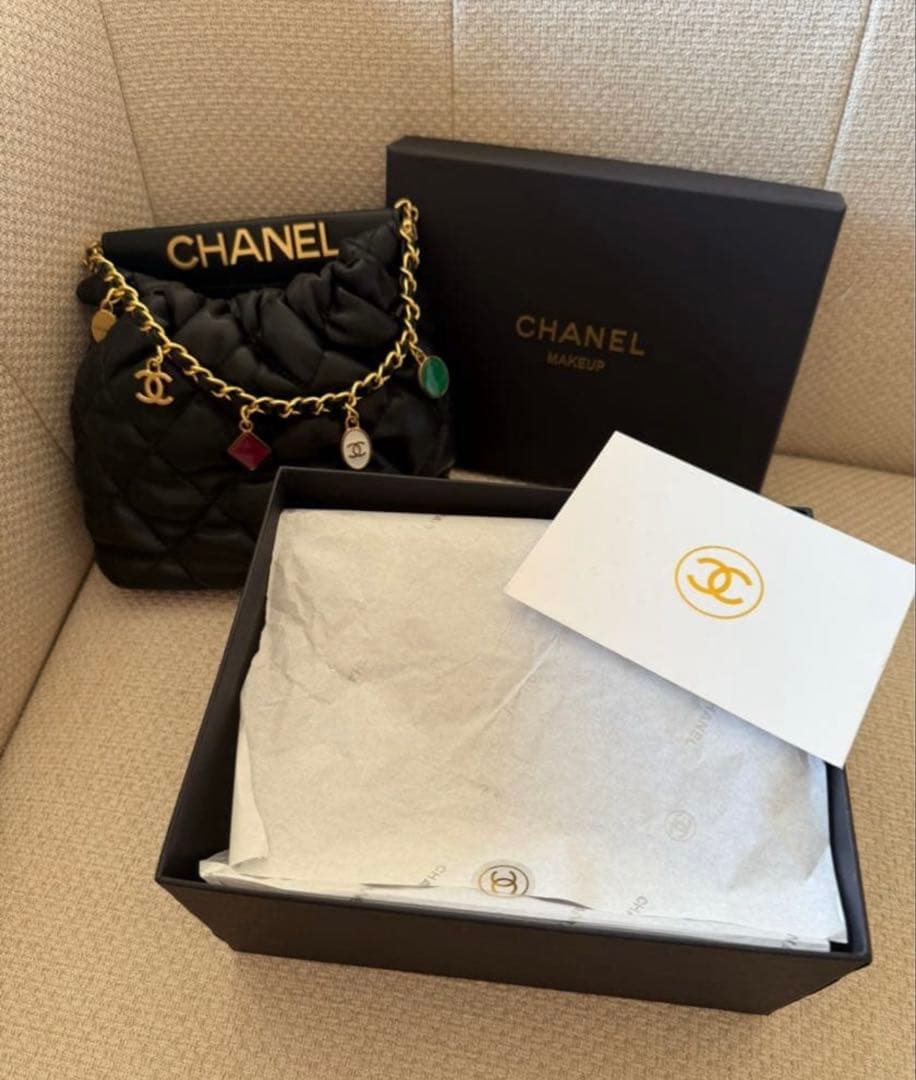 さ*ん様 CHANEL 非売品　ノベルティ ショルダーバッグ　チャーム　キルト