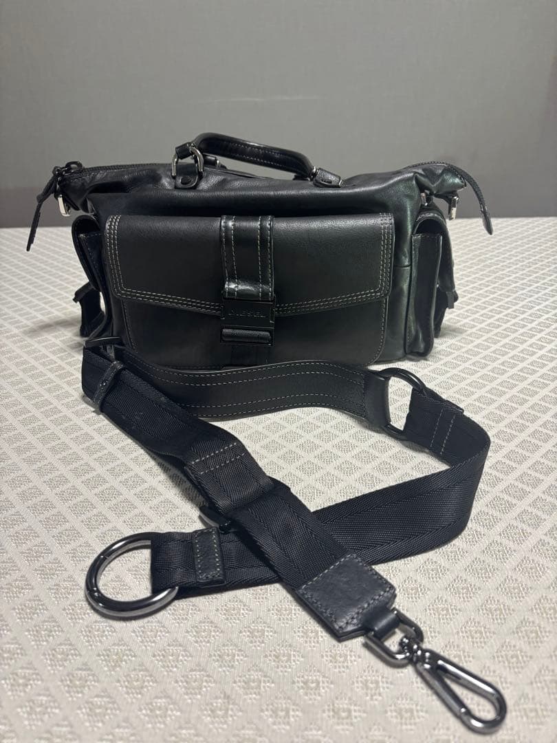 DIESEL ブラックレザー ショルダーバッグ2ｗａｙ
