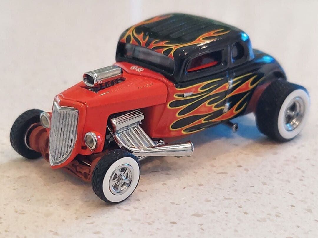 34 Ford Coupe 限定版ミニカー2台セット　2004年製