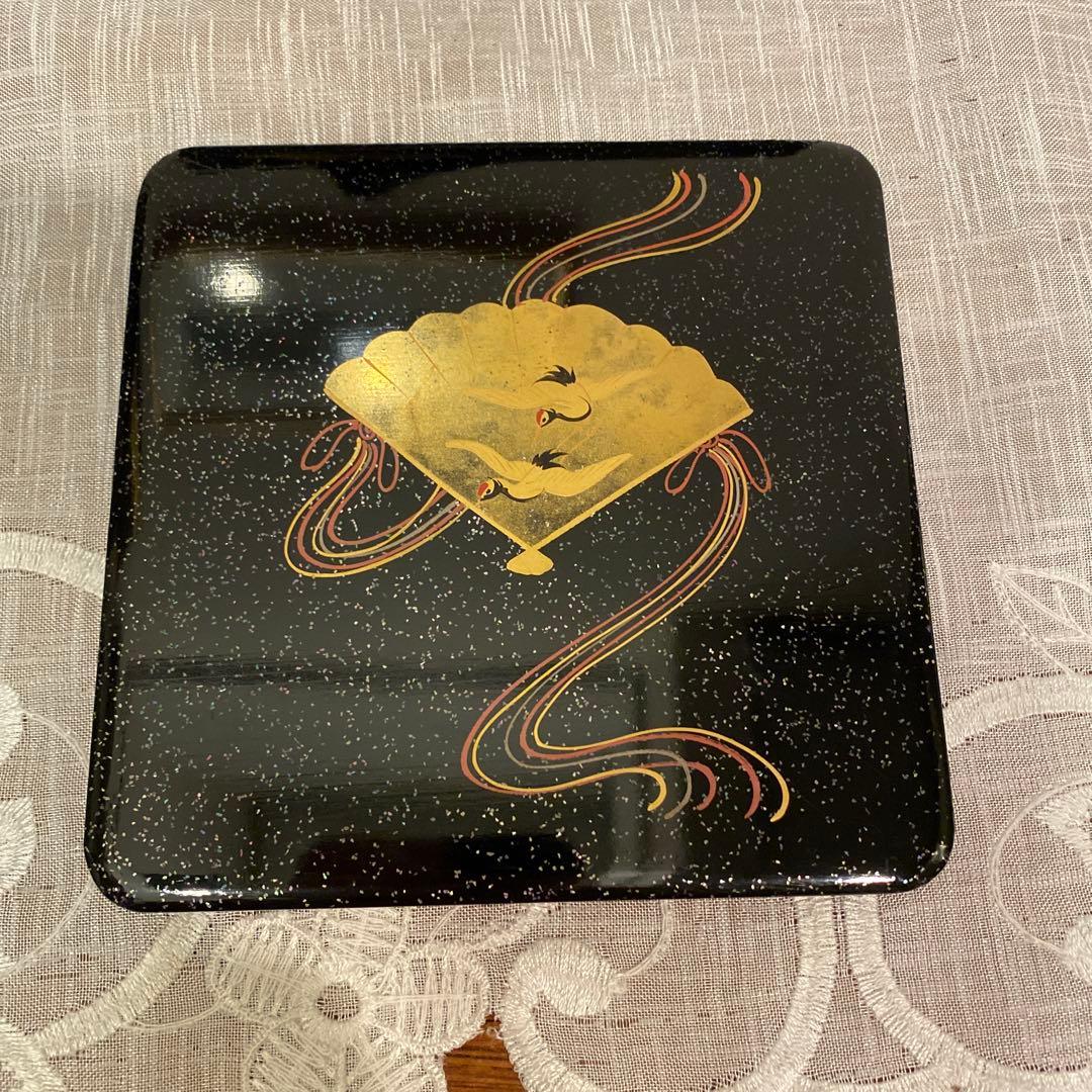 小型 4段重箱 青貝漆 台付 骨董品