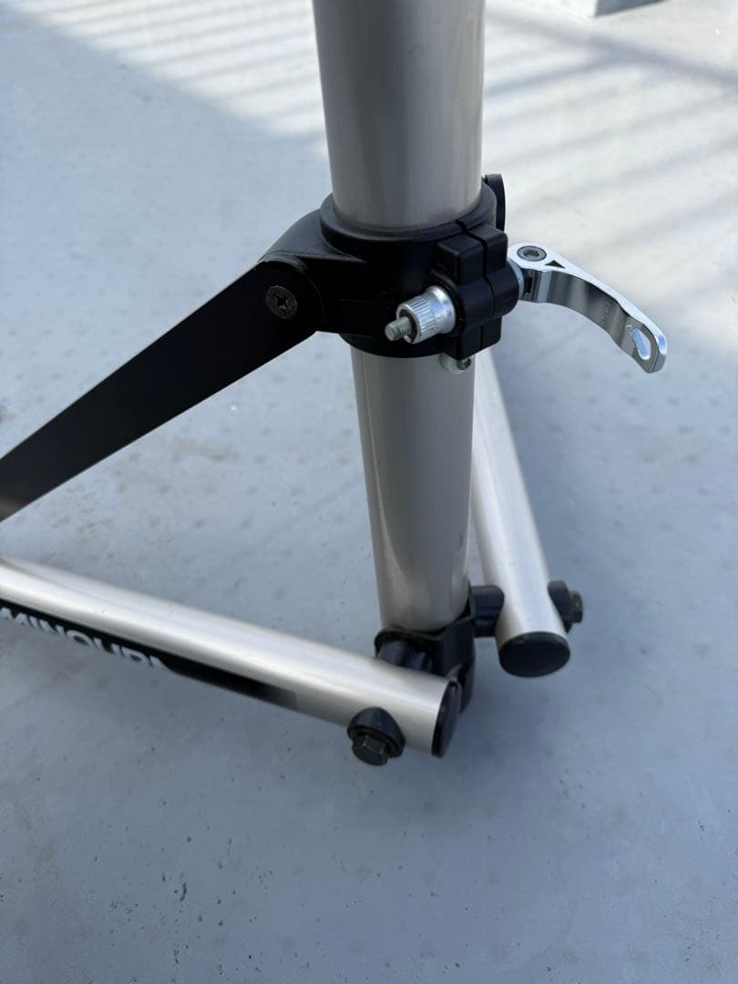 ミノウラRS-5000 メンテナンススタンド／トレイ付属