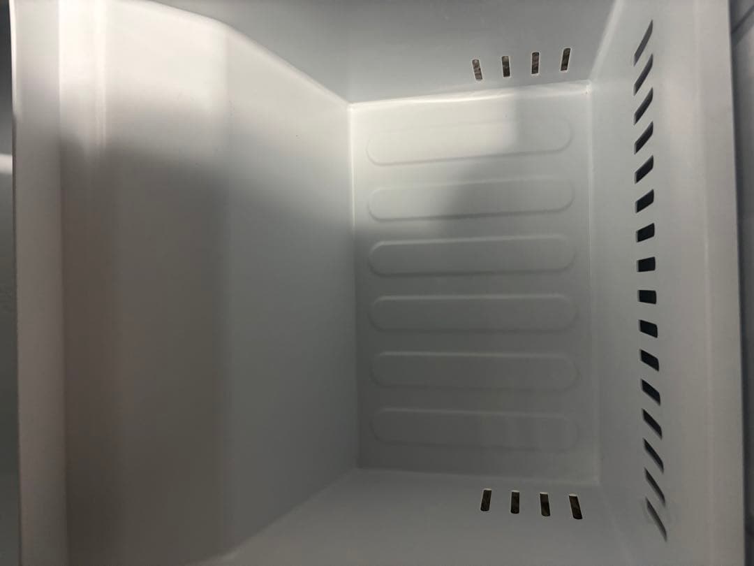 【高年式】ヤマダ ノンフロン冷凍冷蔵庫 YRZ-F15MK 2025年製