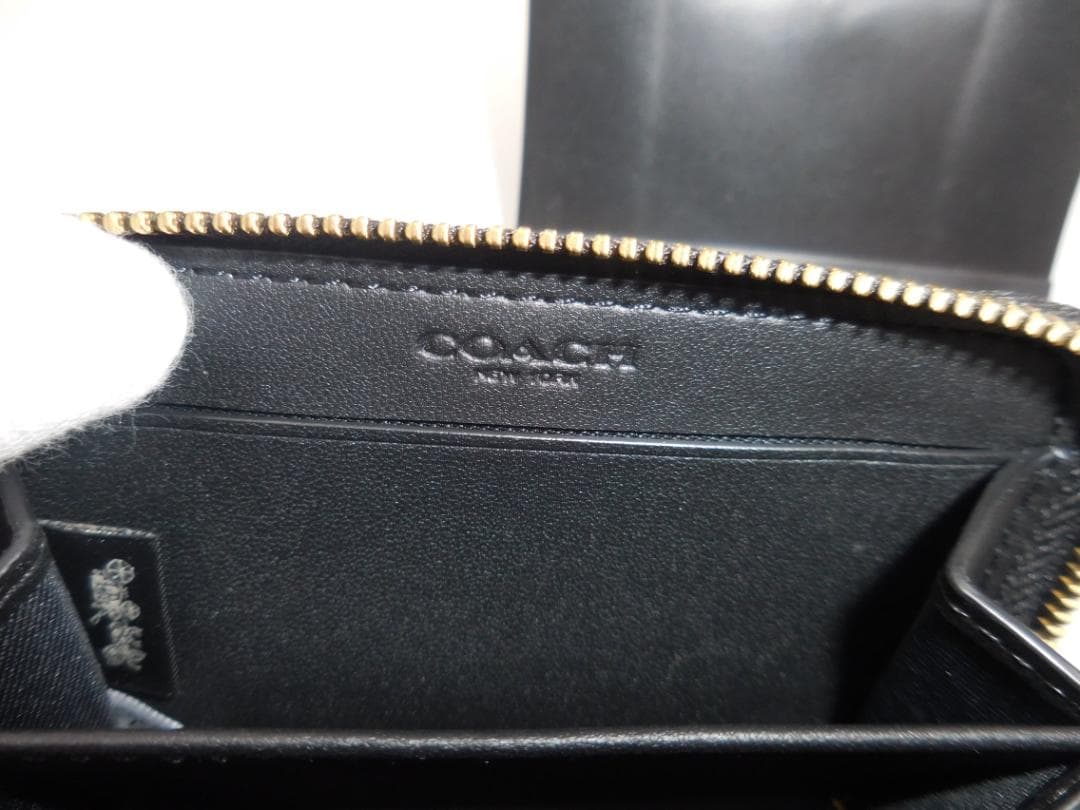 ✨COACH　コーチ　ケース スモールジップ カードケース CM505