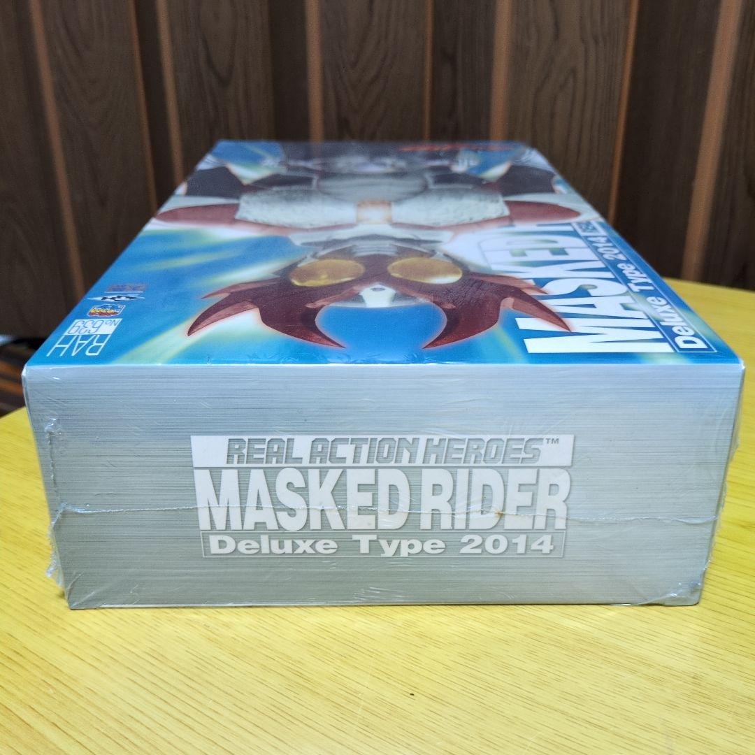 仮面ライダーアギトシャイニングフォーム（2014デラックスタイプ）