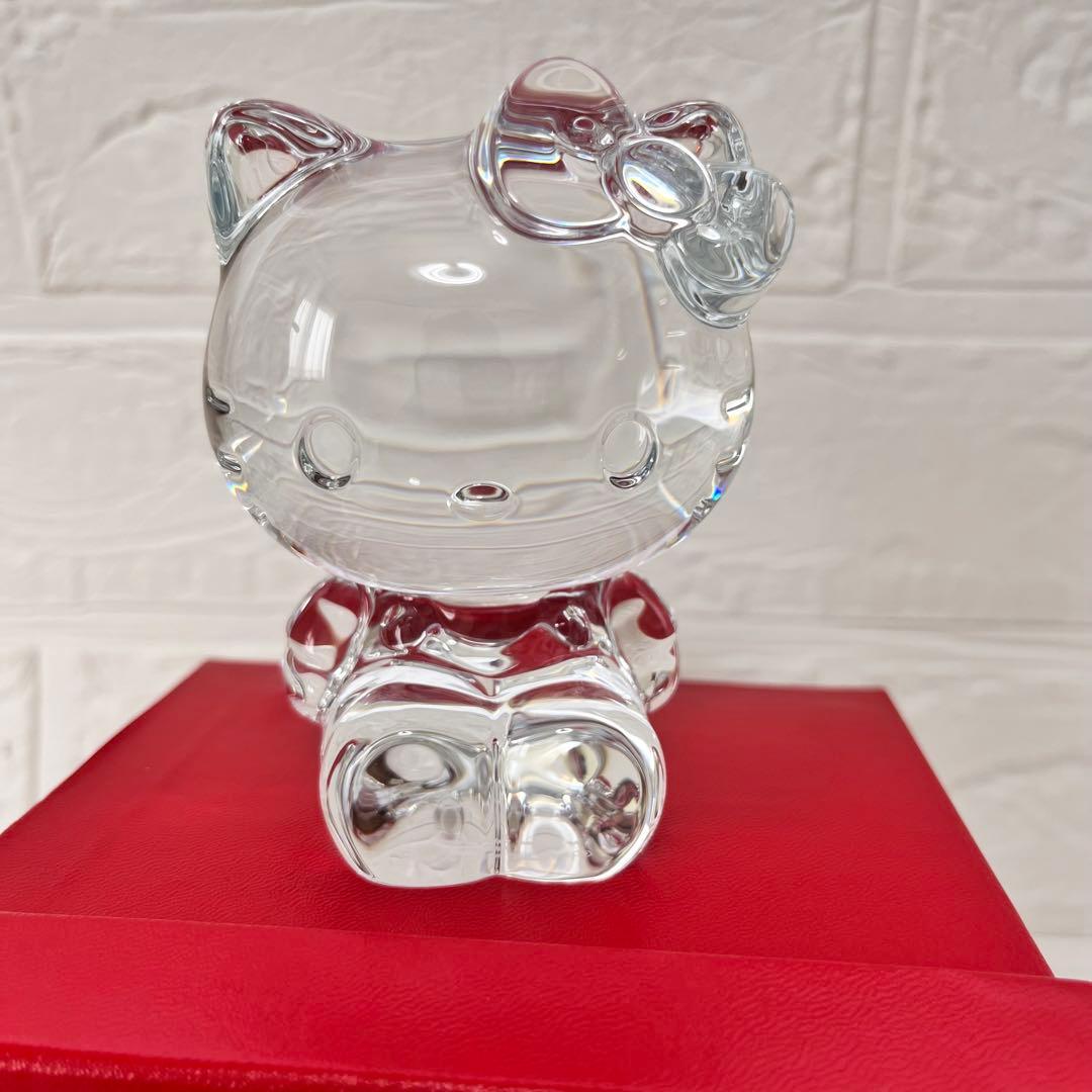 【人気✨未使用】Baccarat ハローキティ　クリスタルフィギュア　限定品 人気✨未使用】Baccarat ハローキティ クリスタルフィギュア 限定品