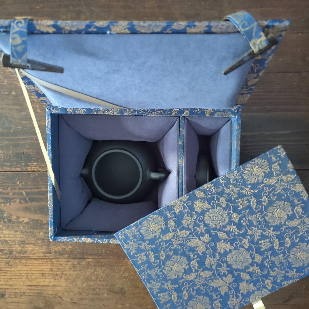 中国陶芸家 胡秀萍氏 茶道具 茶器 宜興紫砂 茶壺 急須 木製化粧箱入