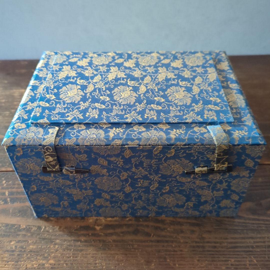 中国陶芸家 胡秀萍氏 茶道具 茶器 宜興紫砂 茶壺 急須 木製化粧箱入