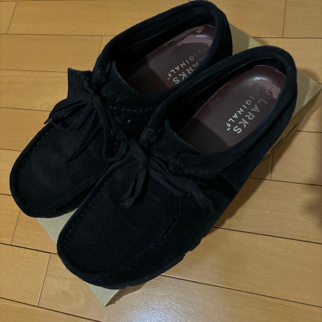クラークス　ワラビー　黒スエード　ゴアテックス