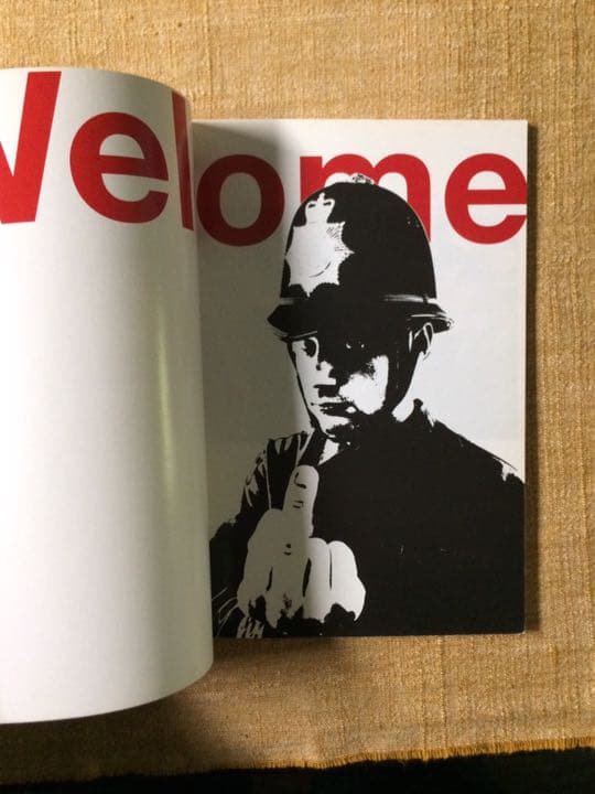 Banksy バンクシー作品集 cut it out existencilism