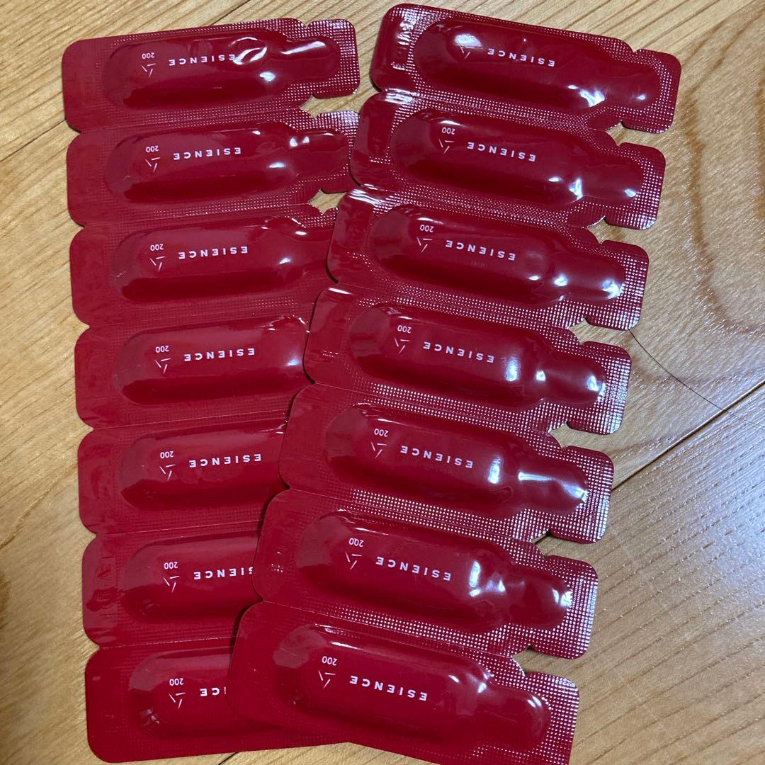 【新品未開封】ESIENCE ダーマインショット200 3箱