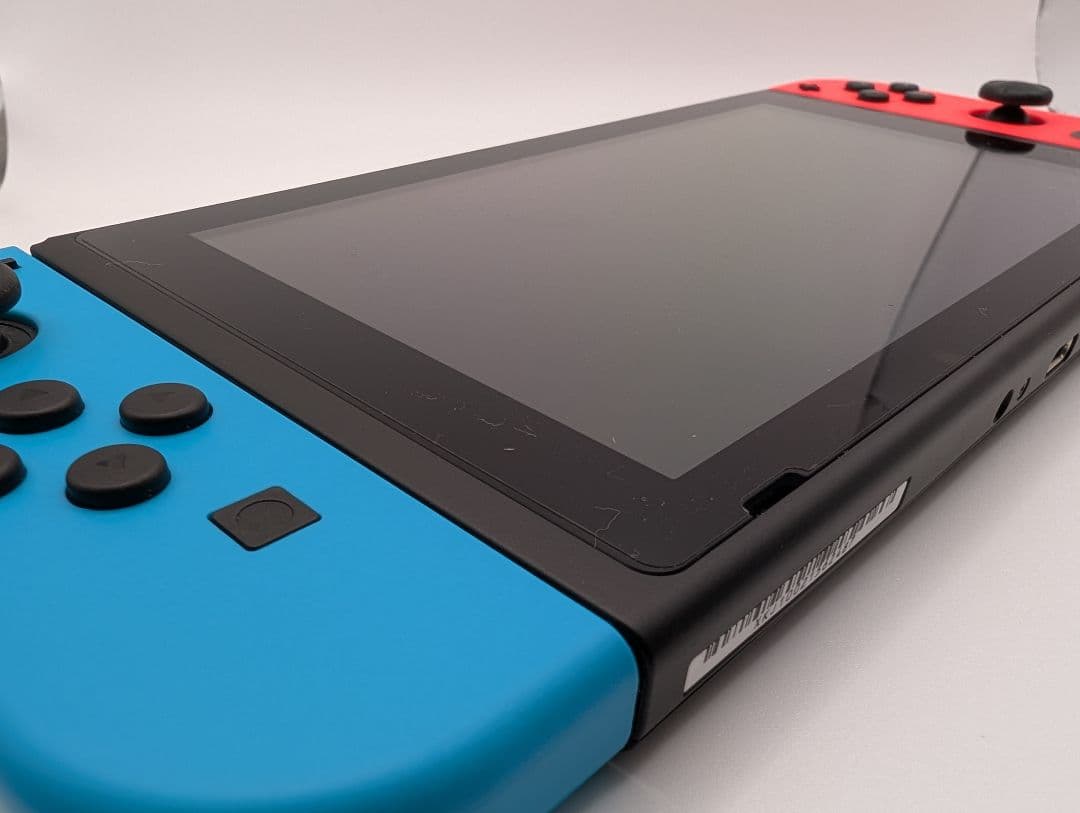 【美品】ニンテンドー スイッチ本体 ネオンレッド バッテリー強化版【おまけ付】