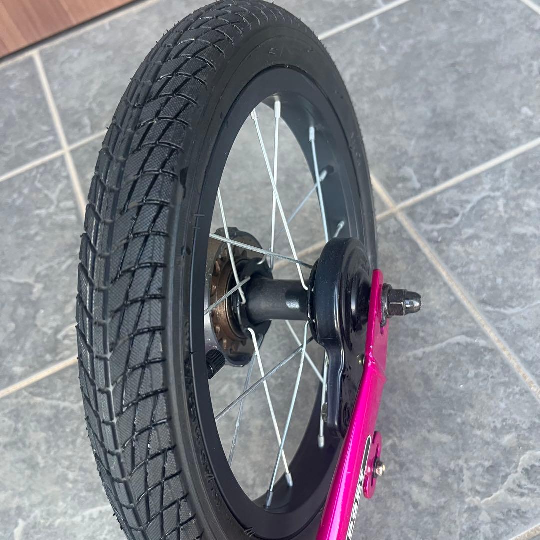 【極美品】STRIDER ストライダー　14X バランスバイク　ピンク