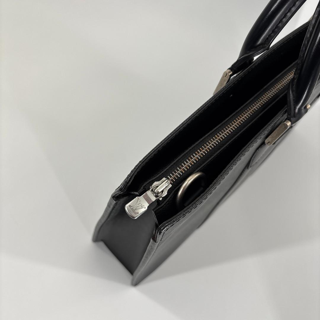 超極美品 ルイヴィトン タイガ ポルトドキュマン ロザン ビジネスバッグ メンズ