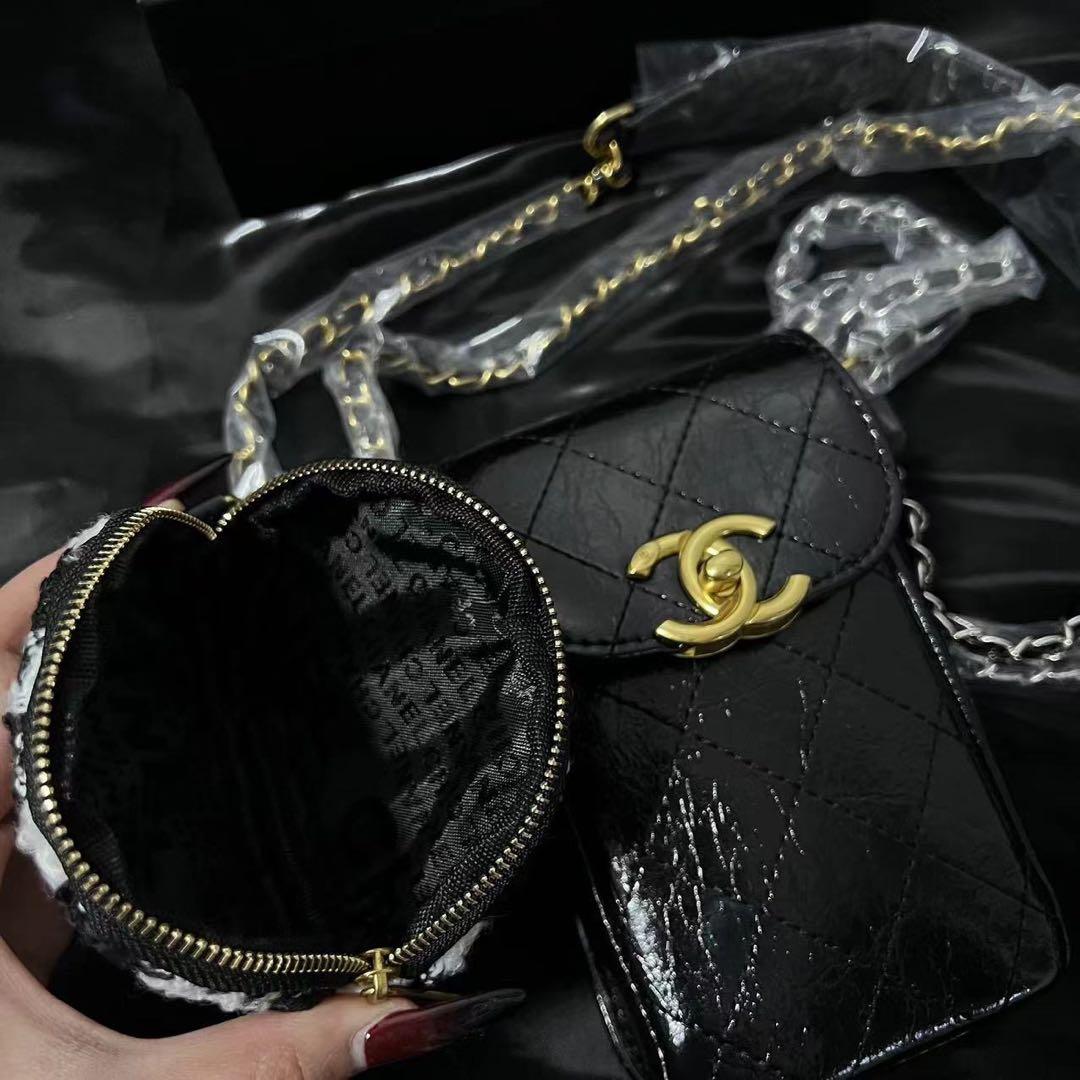 希少限定 非売品″シャネル ノベルティ スマホポーチ