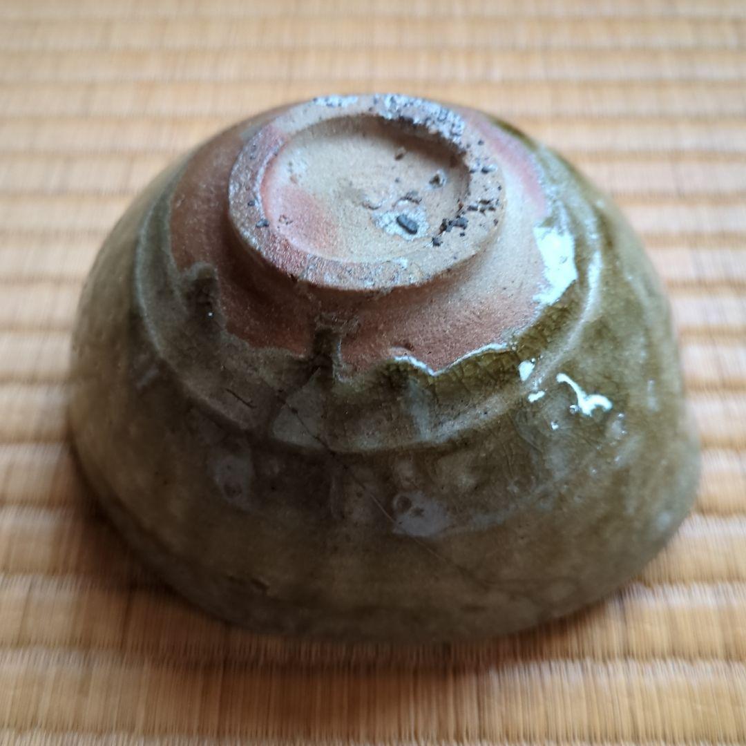 キャロライン洋子さま専用 緑色の丸型陶器の器 青唐津茶碗 古唐津