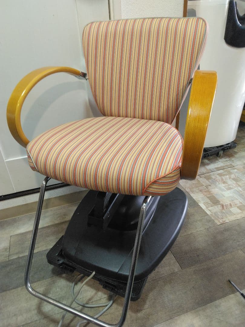 美容室オオヒロスタイリングチェア 美容室 オオヒロスタイリングチェア