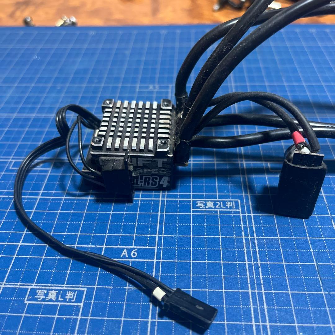 YOKOMO 13.5TモーターとDRIFT ESCセット