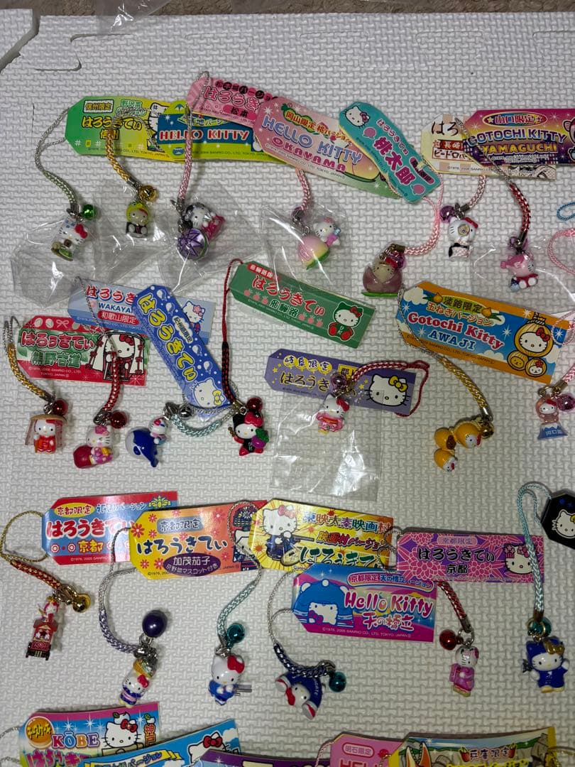 ご当地キティ　根付け　77点セット