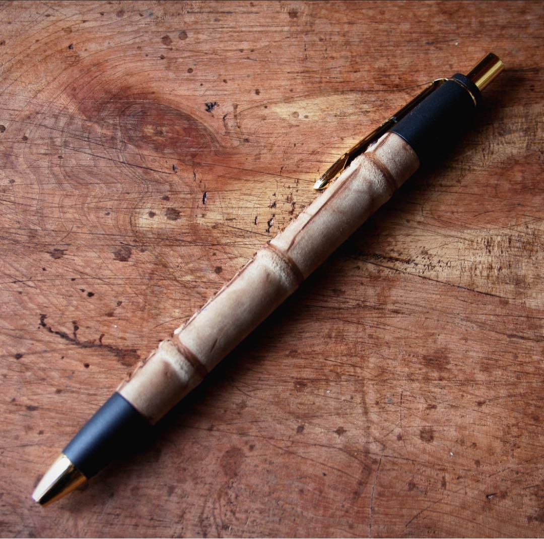 Schicksal Crocodile ベージュ シャープペンシル シックザー