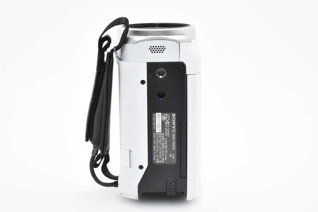 ☆美品　SONY　ソニー　HDR-CX670　元箱、備品完備　NO.609☆