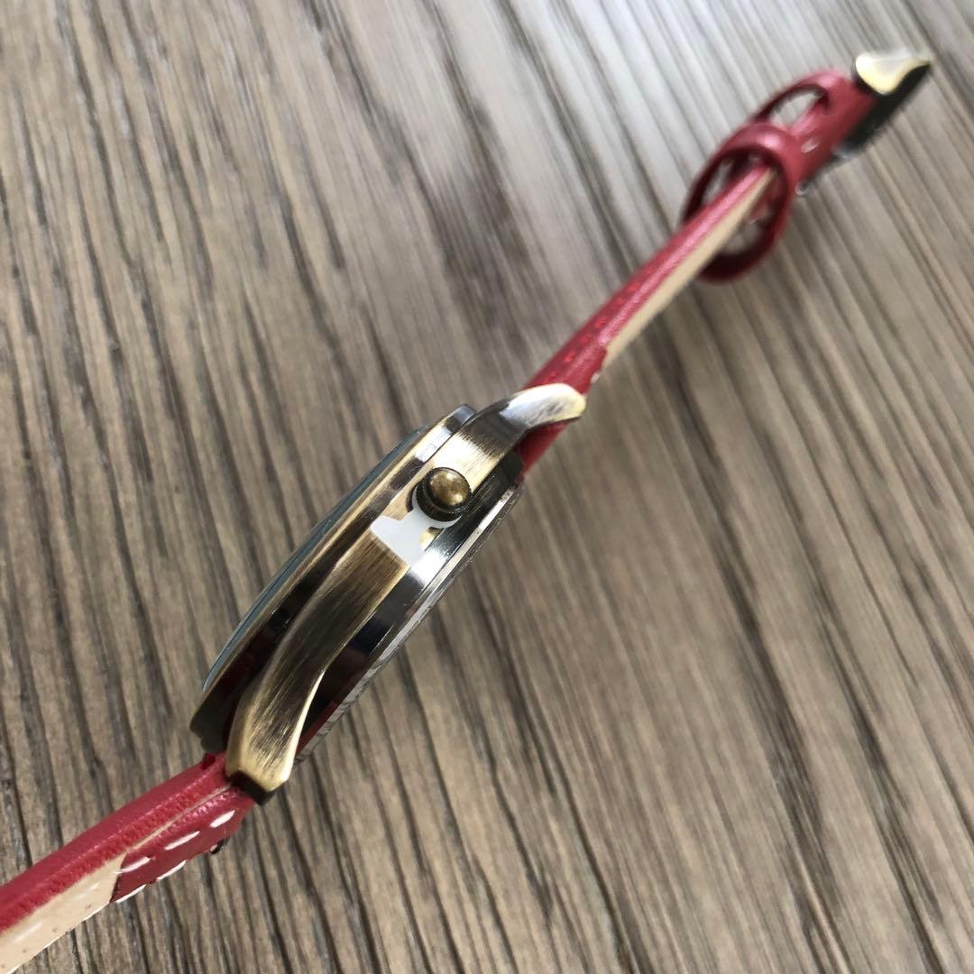 希少 未使用】スタジオジブリ 紅の豚 クォーツ 腕時計 ポルコ 限定