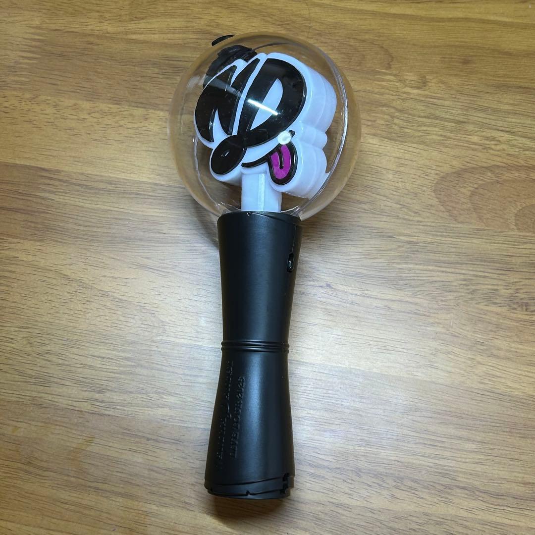 なにわ男子LIVE TOUR 2025 BON BON VOYAGEペンライト - メルカリ