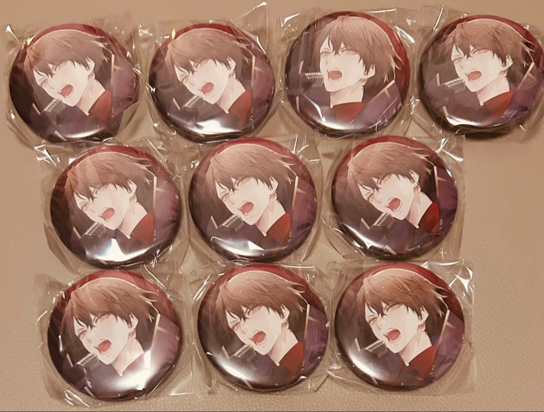 加賀美ハヤト 1stワンマン カプセルトイ 缶バッジ - メルカリ