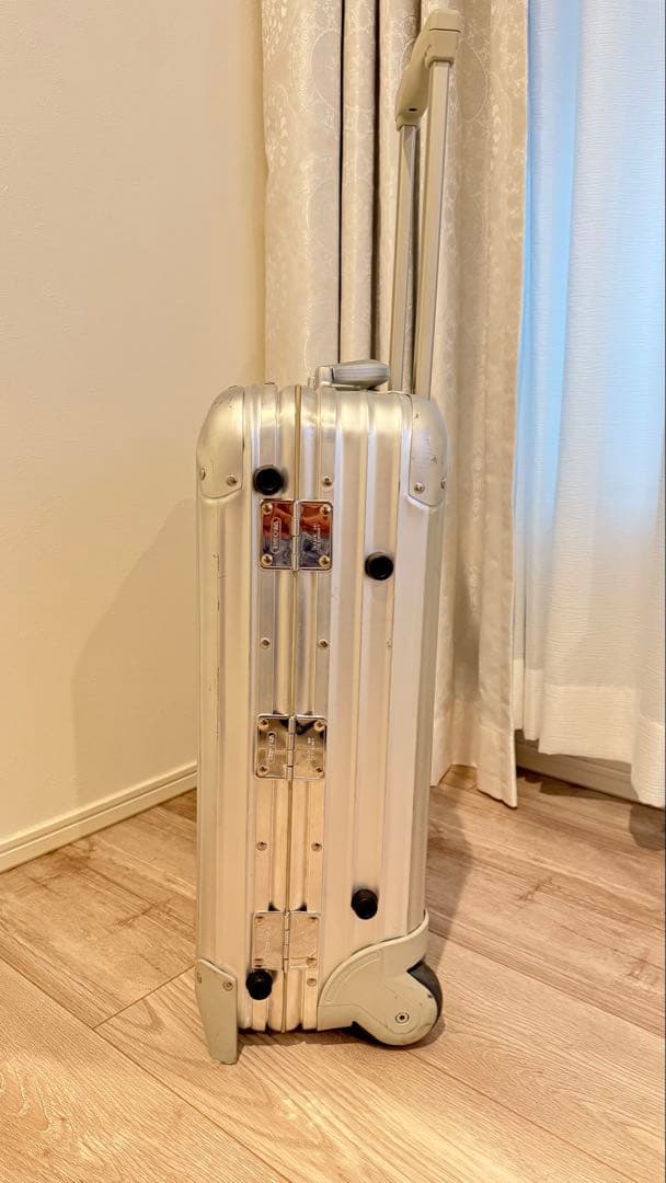 リモワトパーズ 92952 32L キャリーケース 機内持ち込み