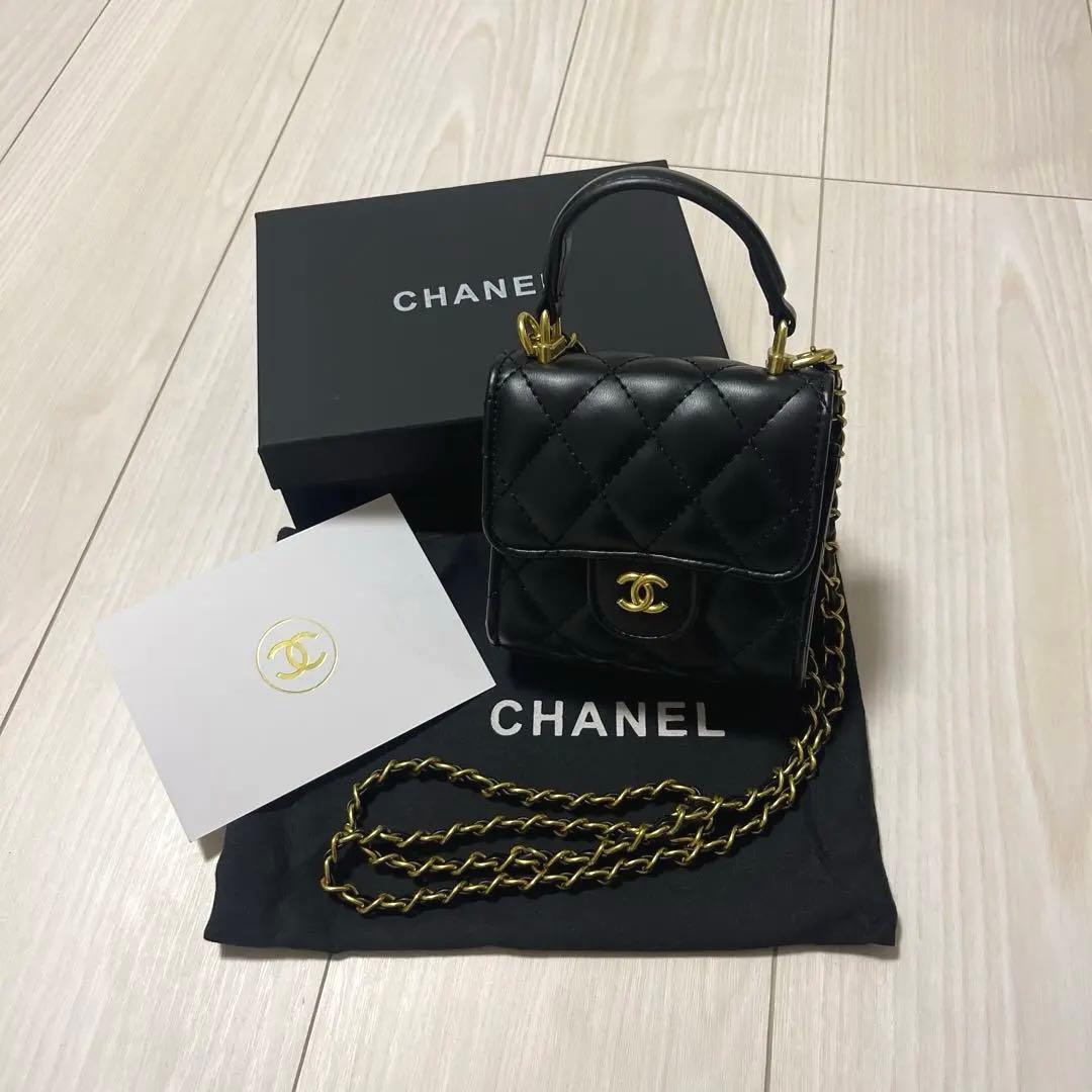 ノベルティ ショルダーバッグ ミニバッグ キルティング シャネル CHANEL