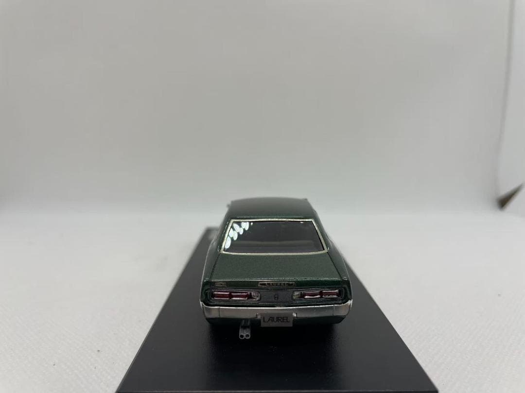 402-625 Hi-story 1/43 日産 ローレル SEDAN