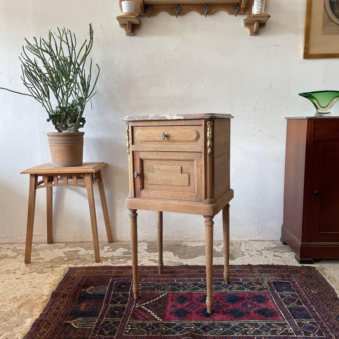 ベッドサイドドロワーキャビネットベッドサイドテーブル 剥離