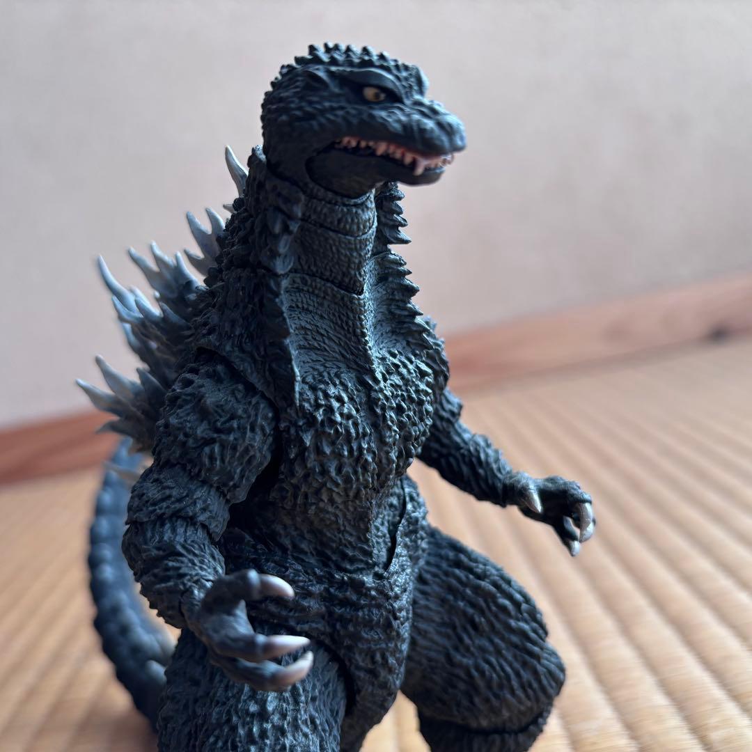 S.H.MonsterArts ゴジラ 2002