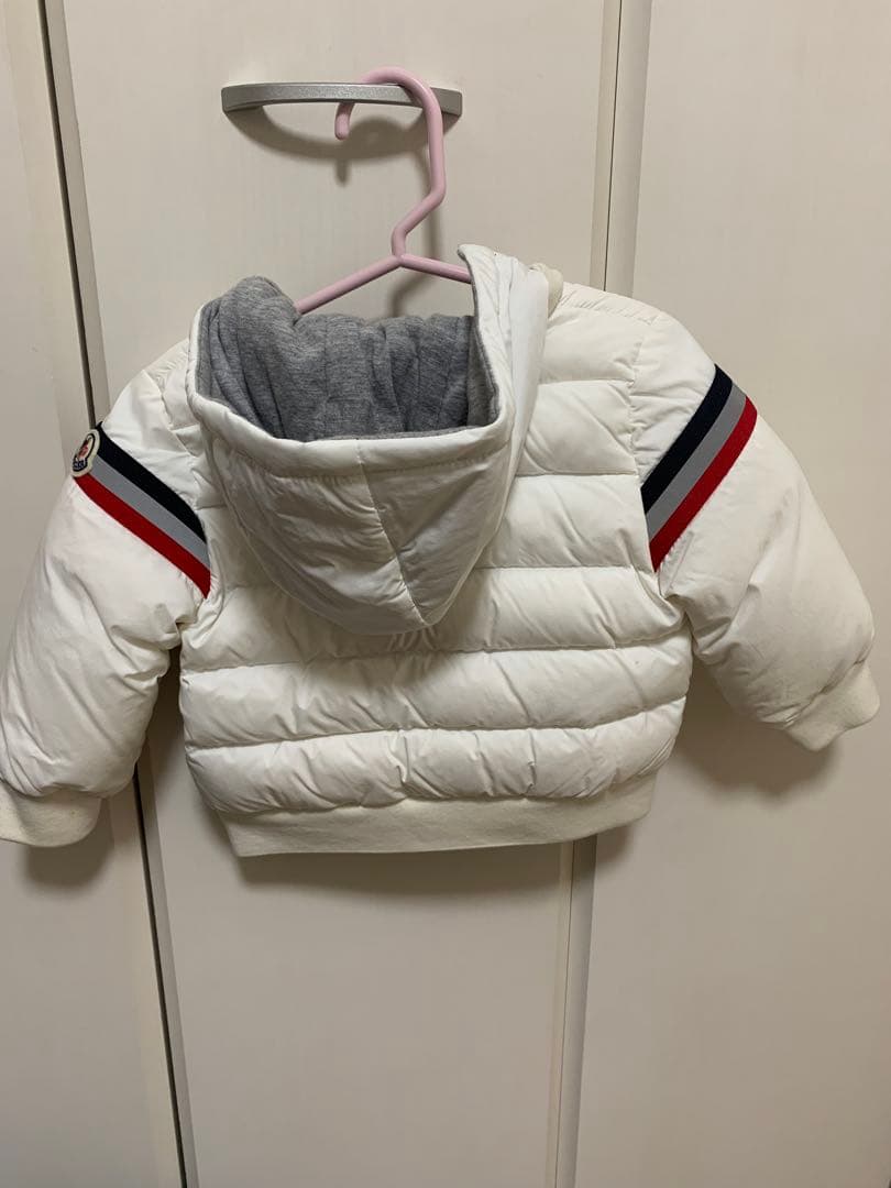 モンクレール ベビーダウン 9-12m