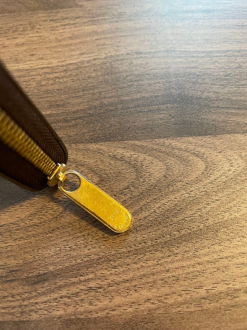 LOUIS VUITTON ルイヴィトン モノグラム ヴェルニ ケース