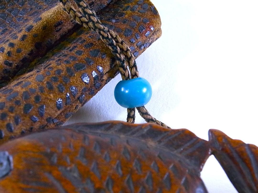 E719 】 コレクター放出品 明治時代～大正時代 アイヌ玉魚根付皮提げ袋