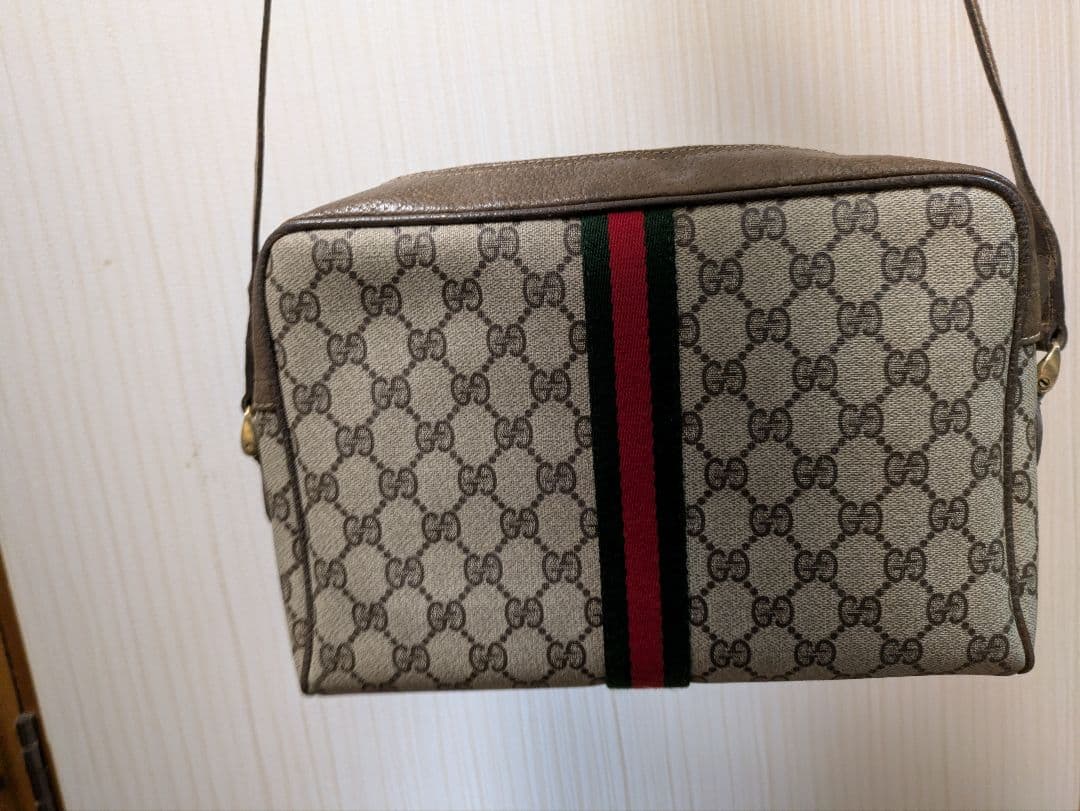 GUCCI ショルダーバッグ GGパターン