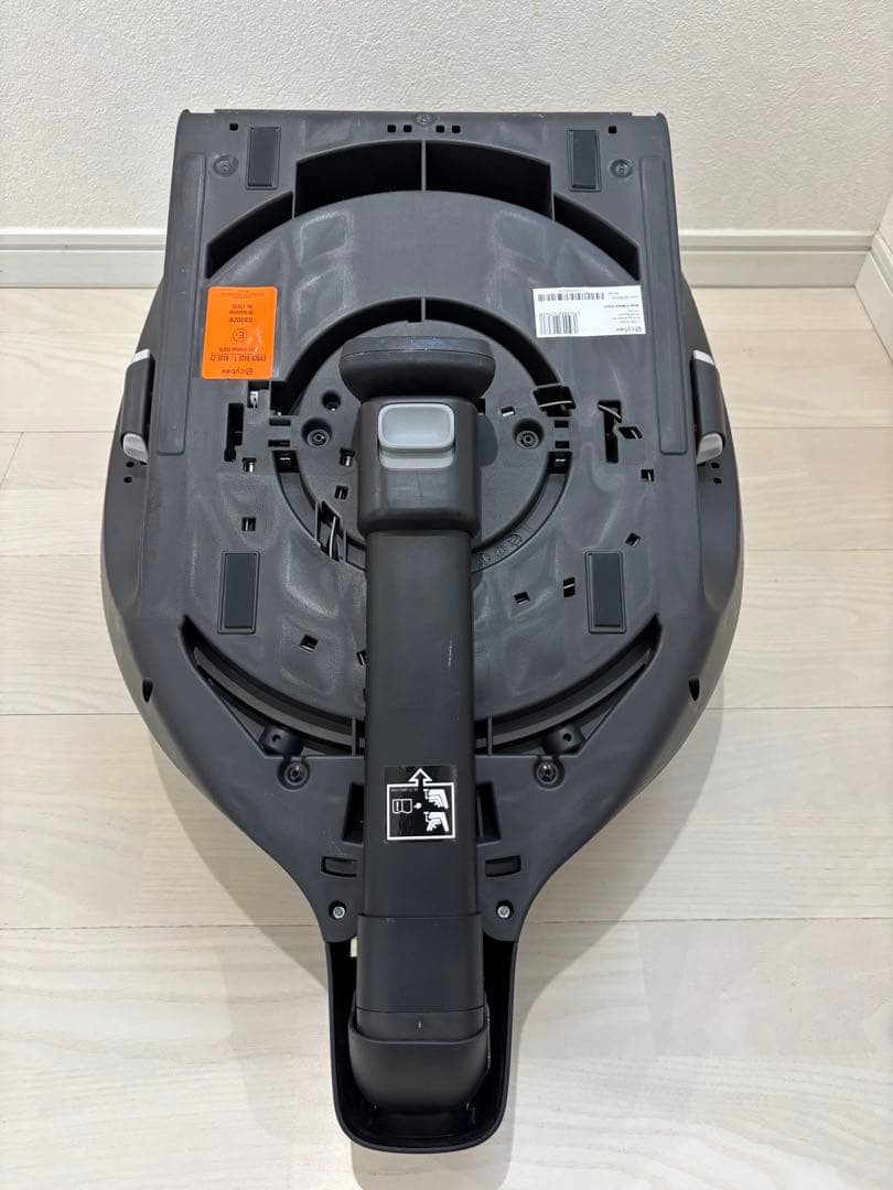 サイベックス シローナ T i-Size チャイルドシート ベースTセット