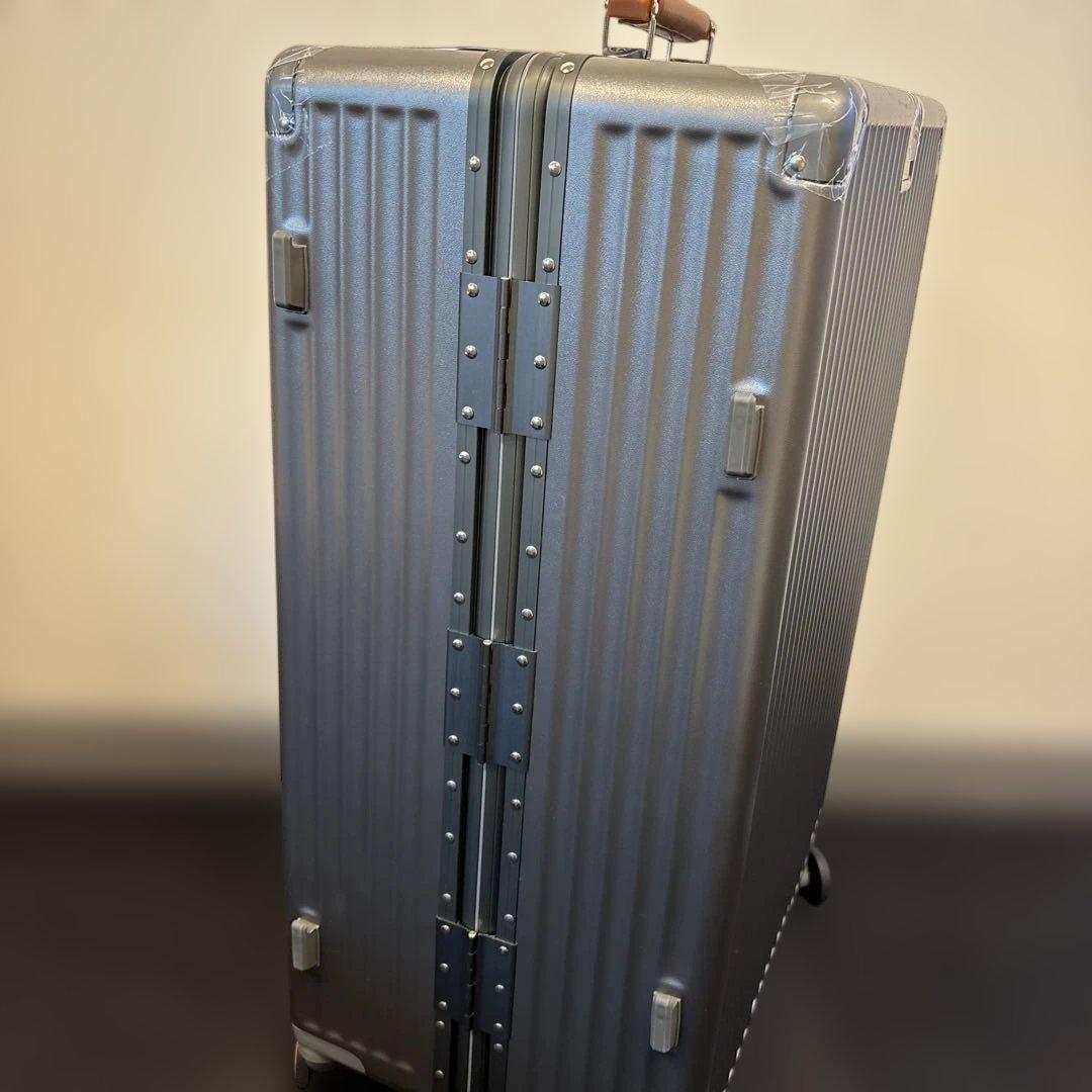 Yuweijie メタルグレー スーツケース 大容量